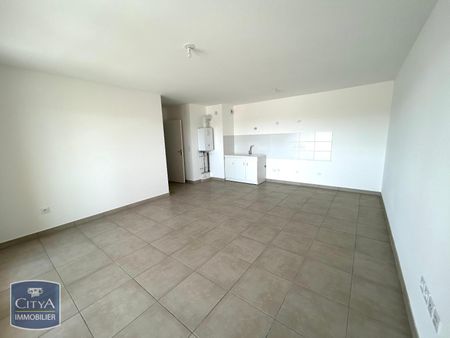 Location Appartement 3 pièces 66m² ORANGE 84100 - Photo 2