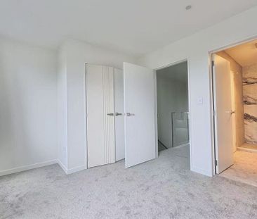 Nestled in the sought-after suburb of Massey - Photo 2