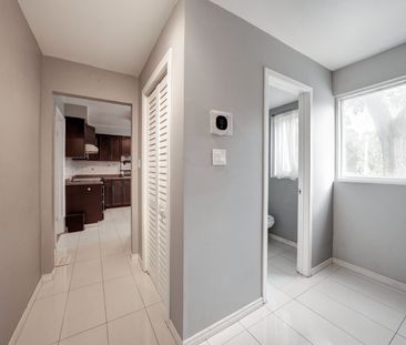 For Lease - 62 Courville Coach Way, Toronto, Ontario - Photo 6