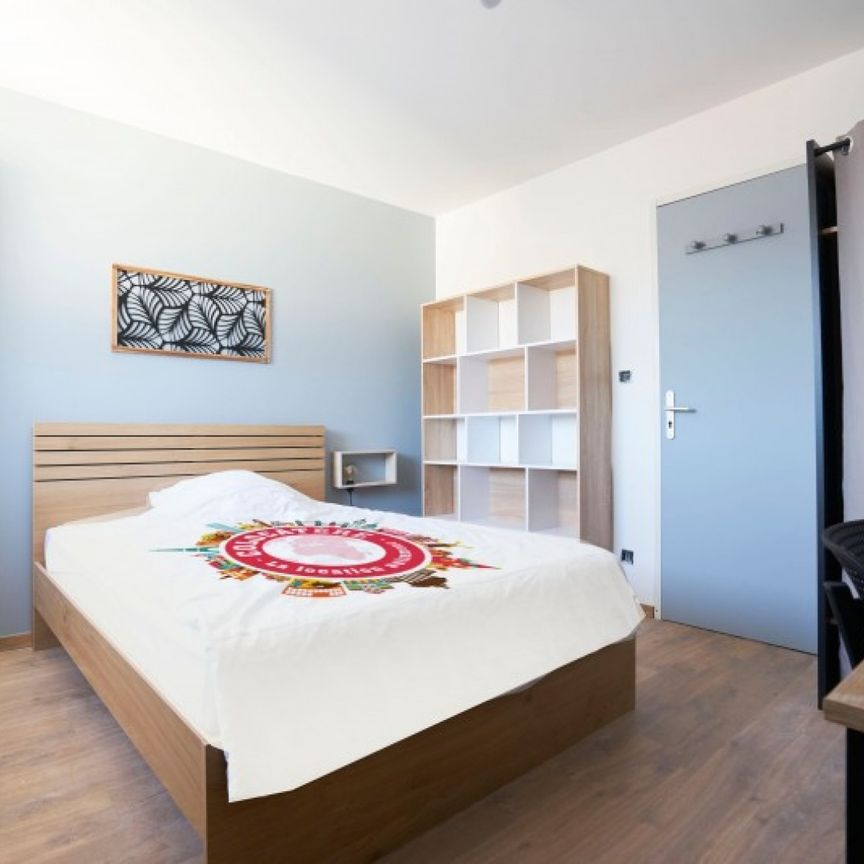 ST PIERRE LES DAMES Roommate 4 Bedrooms at Reims - Photo 1