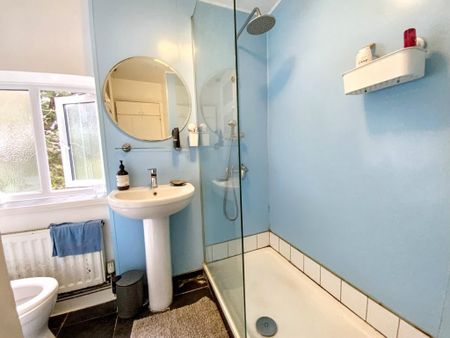 2 bedroom semi-detached house to rent - Photo 5