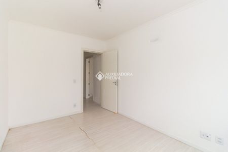 Casa com 4 quartos e 150m² para alugar em Hípica, Porto Alegre. - Photo 2