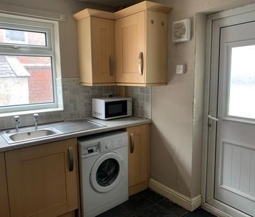 3 Bed Terraced House, Grange Street, M6 - Photo 6