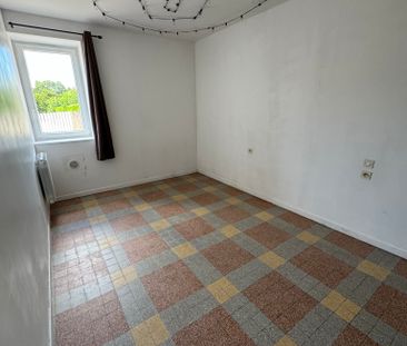 A ST GERVAIS DU PERRON - un logement (76m²) en rdc avec deux chambr... - Photo 3