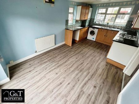 3 bedroom detached house to rent - Photo 5