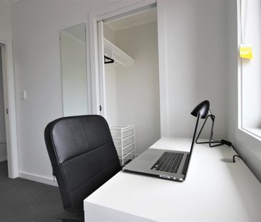 Fifth St (B), Brompton – Room D - Photo 1