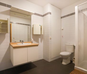 Serviceflat op het glvl met 2 slpks en terras - Photo 3