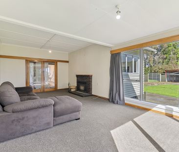 8 Hydro Road, New Plymouth - Photo 5