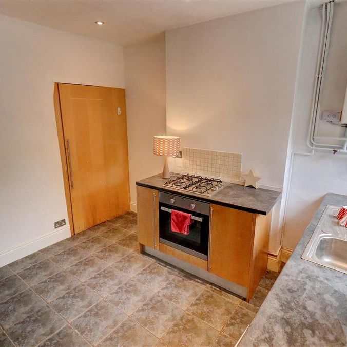2 bedroom terraced house to rent - Photo 1