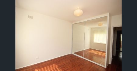 COSY 2 BEDROOM UNIT - Photo 4