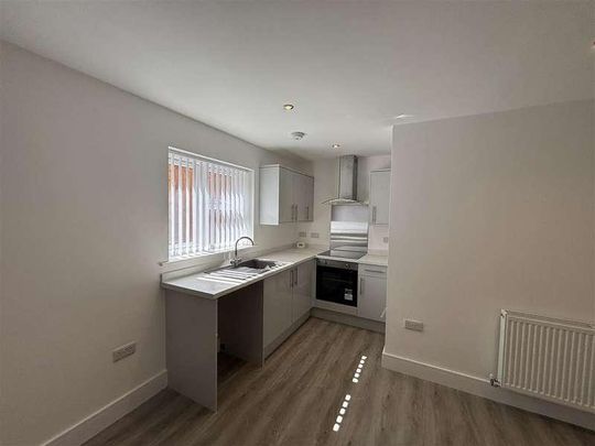 Frearson Close, Eastwood, Nottingham, NG16 - Photo 1