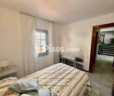 Chalet en alquiler en Calle de Tolox - Photo 5