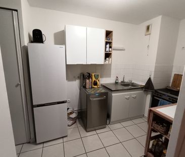 Location Appartement 4 pièces 75m² - Photo 4