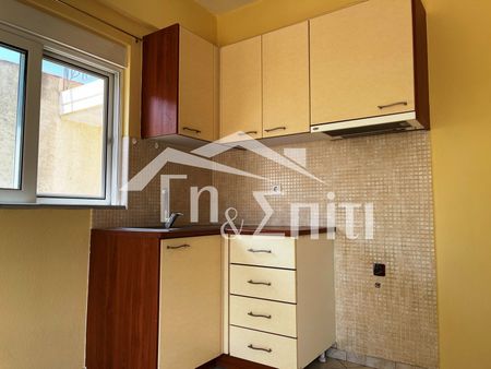 Γκαρσονιέρα προς ενοικίαση 300 € - Photo 2