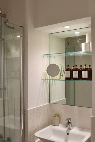 2 Bed Penthouse, Centenary Plaza, SO19 - Photo 4