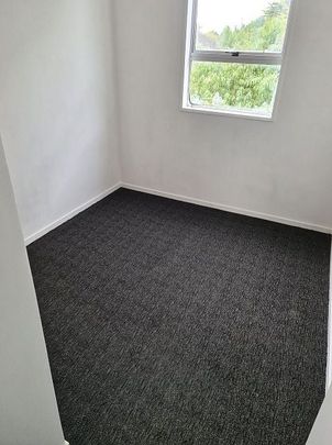 Charming 3BR Home with Modern Comforts - Photo 1