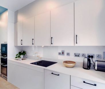 Silver Ensuite - Photo 4