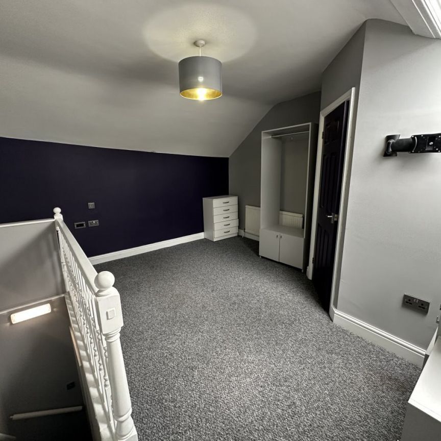 1 bed House Share - To Let - Photo 1