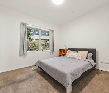 2 Bedrooms on Beach Rd - Photo 6