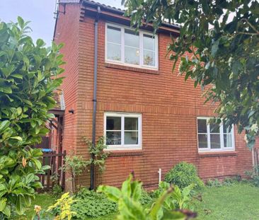 1 bedroom semi-detached house to rent - Photo 2