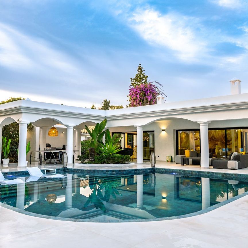 Detached Villa in El Paraiso - Photo 1