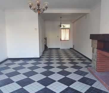 Location Maison 3 pièces 88m² AIRE SUR L ADOUR 40800 - Photo 2