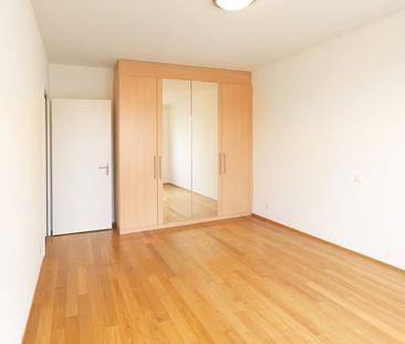 Geräumige 4.5-Zimmer-Wohnung mit Balkon in Zug - Photo 6