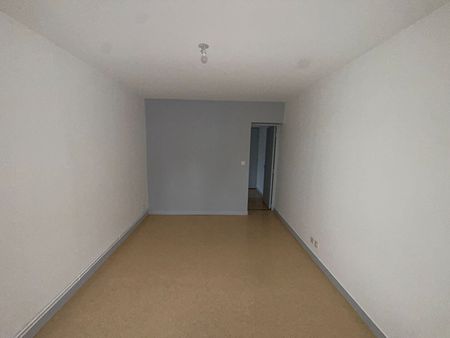 Location Appartement 2 pièces 34m² - Photo 3