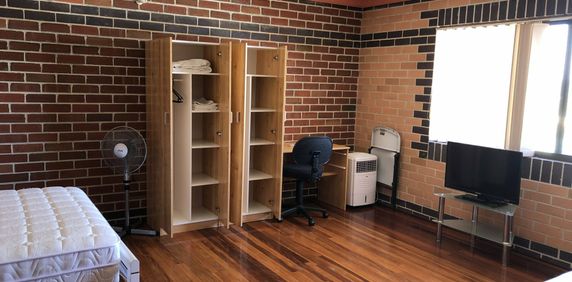 Executive Apartment Close to Hospital! - Photo 2