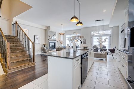 For Lease - 38 Settlers Road, Oakville, Ontario - Photo 3