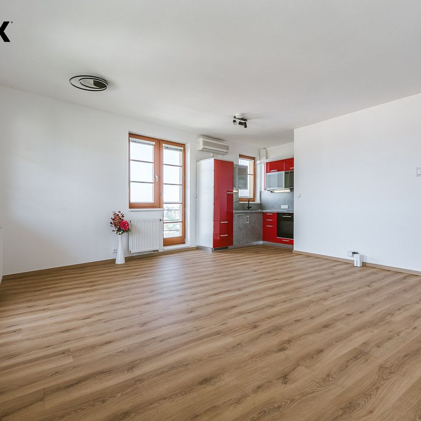 Pronájem bytu 1+kk 37 m² - Photo 1