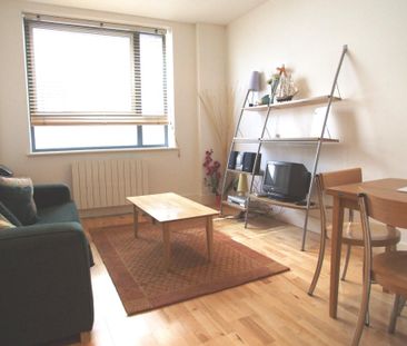 1 bedroom flat to rent - Photo 5