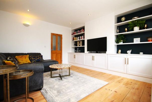 4 bedroom semi-detached house to rent - Photo 1