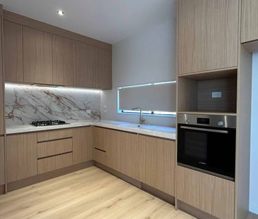 Modern Family Living in Prime Location - Photo 3