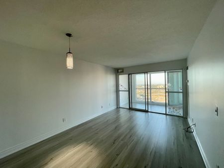 For Lease - 70 Town Centre Court Unit# 3203, Toronto, Ontario - Photo 3