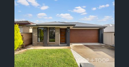 3-Bedroom Comfort & Style - Photo 5