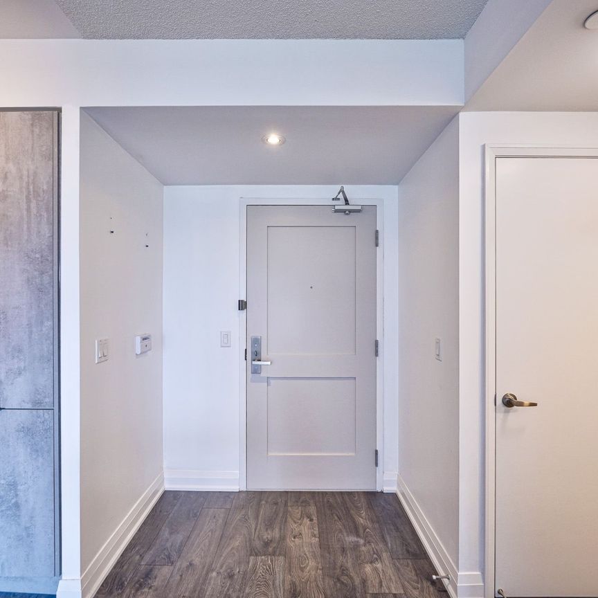 For Lease - 26 Gibbs Road Unit# 839, Toronto, Ontario - Photo 1