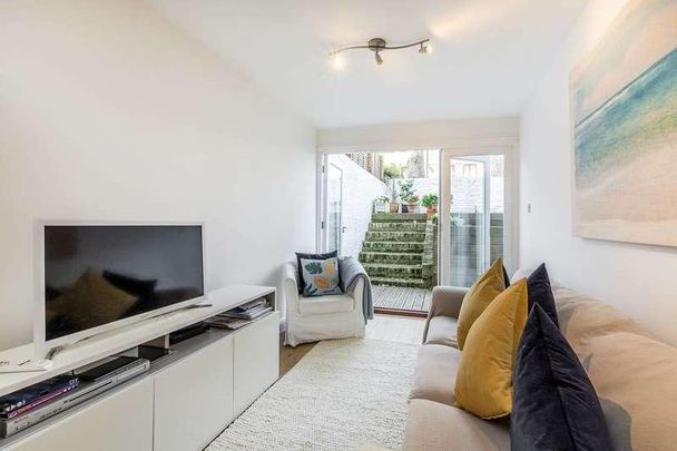 Ladbroke Grove, Notting Hill, W10 - Photo 1