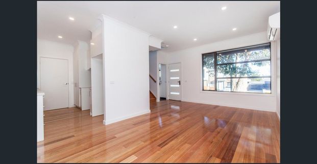 DOUBLE STOREY TOWNHOUSE WITH OWN STREET FRONTAGE - Photo 1