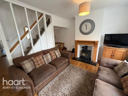 2 bedroom terraced house to rent - Photo 2