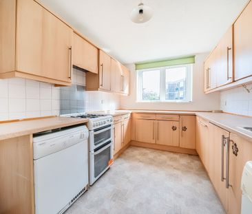 Rusper Close, Stanmore - Photo 6