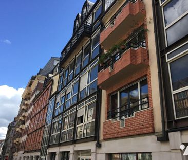CENTRE VILLE SAINT MACLOU, T3 ASCENSEUR, PARKING - Photo 4