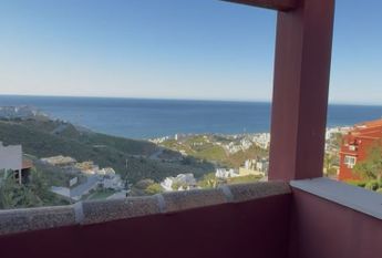 Alquiler de casa o chalet independiente en Avenida los Poetas, 15