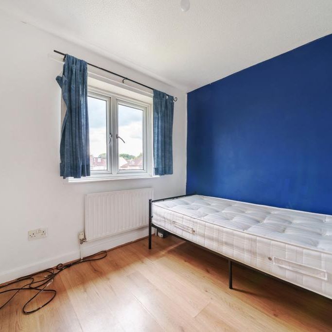 5 bedroom house to rent - Photo 1