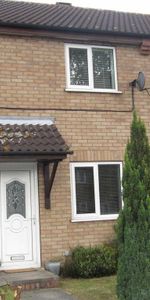 2 bedroom end of terrace house to rent - Photo 3