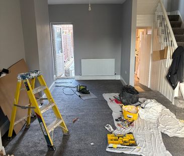 2 Bed Terraced House, Lilian Road, SW16 - Photo 1