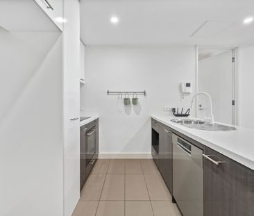 506/95 Berkeley Street, Melbourne VIC 3000 - Apartment For Rent | D... - Photo 5