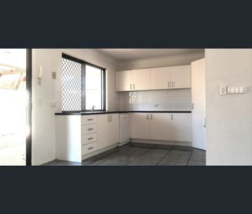 17/12 Greendale Way, Carindale, Qld 4152 - Photo 5