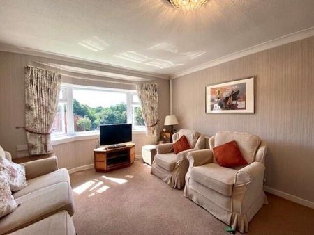 Maryport Road, Cardiff, CF23 - Photo 2