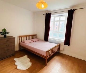 Room in a Shared House, Corbins Lane, HA2 - Photo 1